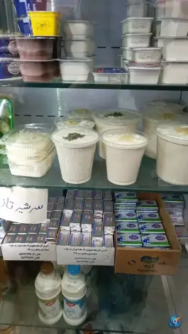 عکس سوپر لبنیات ارک، باغ اشرافی قم 4