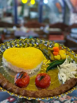 عکس رستوران و فست فود عمارت، میدان بار قدیم، دزفول 8
