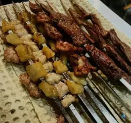 عکس جگرپزی ایزدی؛ ولیعصر قوچان 4