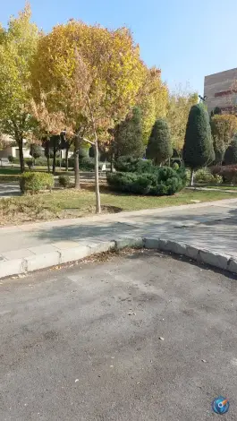 پارک لاله کرج، بلوار ناصر بخت