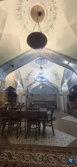 عکس سفره خانه و چایخانه سنتی حاج داداش، محله بازار زنجان 10
