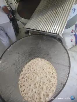 عکس نانوایی تافتون تنوری، محله جوی شور، قم 2