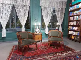 عکس کافه شهر کاغذی، ملاصدرا، شیراز 9