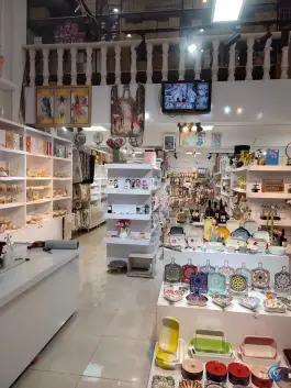 عکس گالری پینک لوکس گرمدره کرج 4