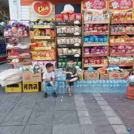 سوپر مارکت شادمان، محله دوران، شیراز