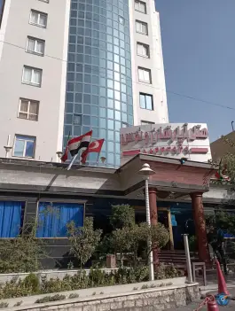 هتل ونوس، محله عباس آباد - اندیشه، تهران