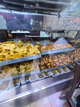 عکس دوغ و گوشفیل عدالت، چهارباغ پایین، اصفهان 4