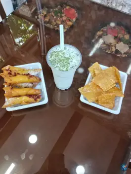 عکس دوغ و گوشفیل عدالت، چهارباغ پایین، اصفهان 9
