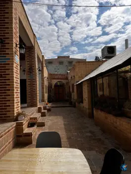 عکس رستوران و کافه سنتی دیگ مسی، محله ولیعصر غربی، ساوه 5