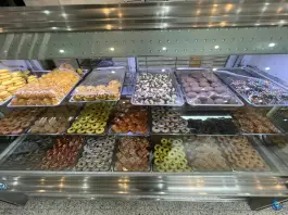 عکس شیرینی خورشید، درب کوشک، اصفهان 4