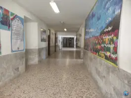 دبیرستان دوره اول پسرانه شرافت، محله بهمن، مشهد