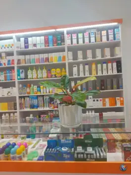 داروخانه دکتر پوران خالق پناه، محله ویلا، مشهد