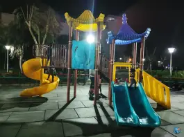 عکس بوستان گلباران بنیاد قم 8