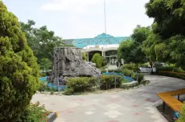 عکس آرامستان باغ رضوان میدان جنت اصفهان 3