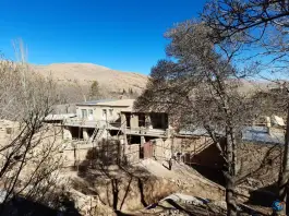 عکس سوئیت ارشک حمیدی، جاده قلات، شیراز 3