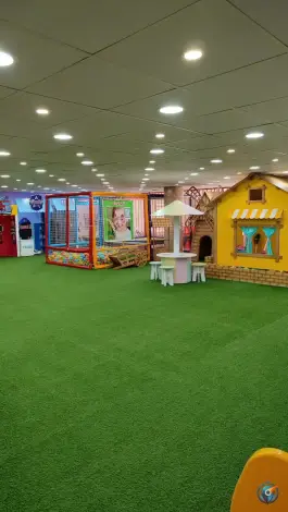 عکس خانه بازی و شهرمشاغل یاشگین، مدرس، شیراز 5