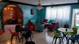 کافه چرو، شهرک بهاران، سنندج