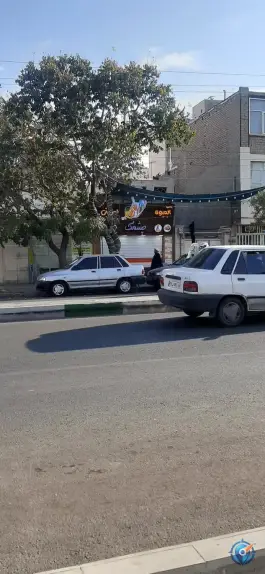 آبمیوه بستنی چشمک، محله هنرستان، قم