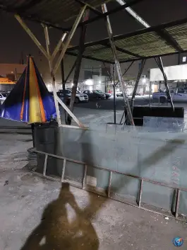 پارکینگ رو باز بختیاری، محله خرمشهر، تهران