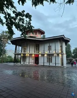 عکس عمارت کلاه فرنگی، لامپ سازی، رشت 2