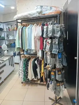 مرکز خرید تختی حسین آباد کرج