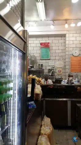 ساندویچ موسیو، آذربایجان، تهران