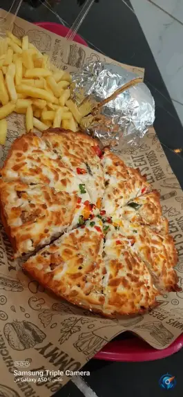 عکس فست فود پویا، محله گاز، مشهد 8