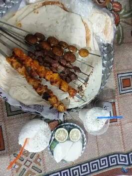 عکس رستوران کبابی و جگرکی برادران قلخانی، بلوار انقلاب، کنگاور 4