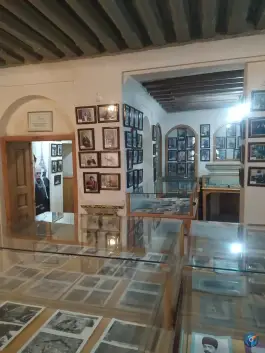 عکس موزه هنر مشکین فام، محله سنگ سیاه، شیراز 8