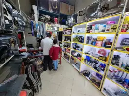 عکس نمایندگی دزدگیر و ردیاب نورون و وی فایندر «سالاراسپرت» شیخ آباد قم 3
