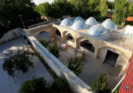 عکس های عمارت شاه نشین بروجن، جاده سیاسرد، بروجن