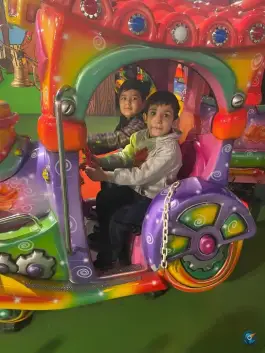 عکس شهربازی گاندو، قصرالدشت، شیراز 3