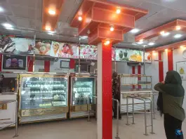 بستنی بیدزرد، بزرگراه شیراز-جهرم، شیراز