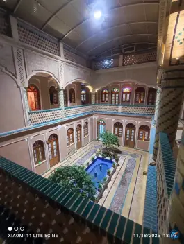 عکس هتل فاضلی یزد، میدان وقت الساعت، یزد 6