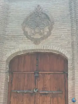 ساختمان قدیمی، محله ایران، تهران
