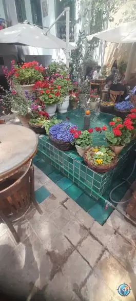 عکس کافه عمارت نمکدان، محله نقش جهان، اصفهان 8
