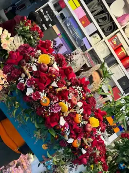 گلستان گل، محله دلگشا، شهر صدرا شیراز