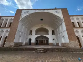 عکس مدرسه شوکتیه محله چهاردرخت بیرجند 2