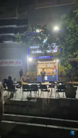قدقد سوخاری، خیابان ولیعصر، تهران