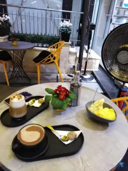 عکس بستنی سرای مشتاق، فتح آباد، اصفهان 4