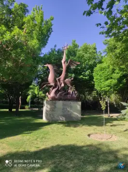 عکس پارک ایثارگران پل بزرگمهر اصفهان 5