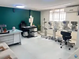 عینک کاخ، معالی آباد، شیراز