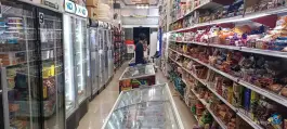عکس سوپرمارکت وان، محله دکتر حسابی، شیراز 4