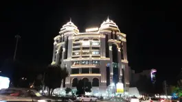 عکس برج ماندگار عظیمیه کرج 4