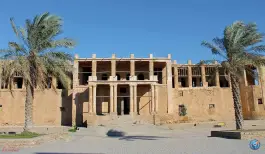 عمارت ملک، محله بهمنی، بوشهر