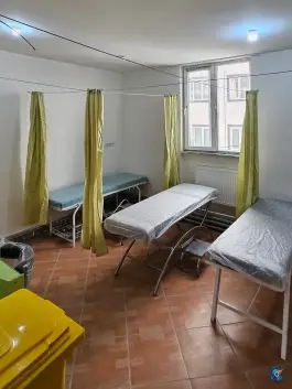 عکس درمانگاه شبانه روزی روشا، انقلاب، تکاب 4