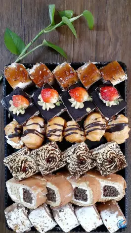 عکس گز و شیرینی گوهر، محله شهید رجایی، اصفهان 2