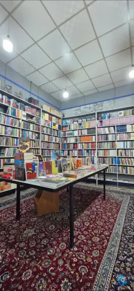 عکس کافه کتاب لورکا، دلاوران، مریوان 5