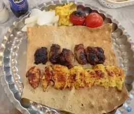کبابسرای هاویر، محله کیو، خرم آباد
