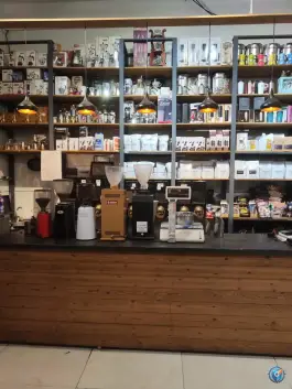 قهوه سیسیل، محله تیران، اصفهان